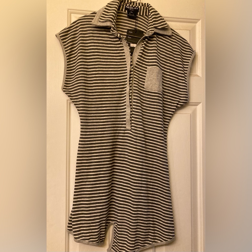 Neslay Paris brand, size M/L, super soft striped tunic. New with tags